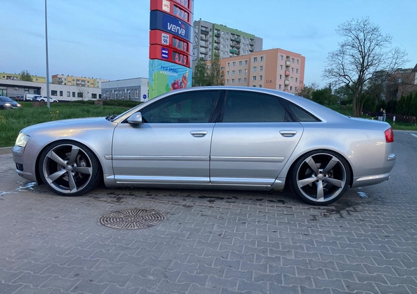 Audi A8 cena 45000 przebieg: 259000, rok produkcji 2003 z Staszów małe 529